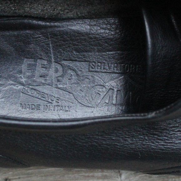 Ferragamo Black Sheepskin Derby, Made in Italy - Picture 12 of 15